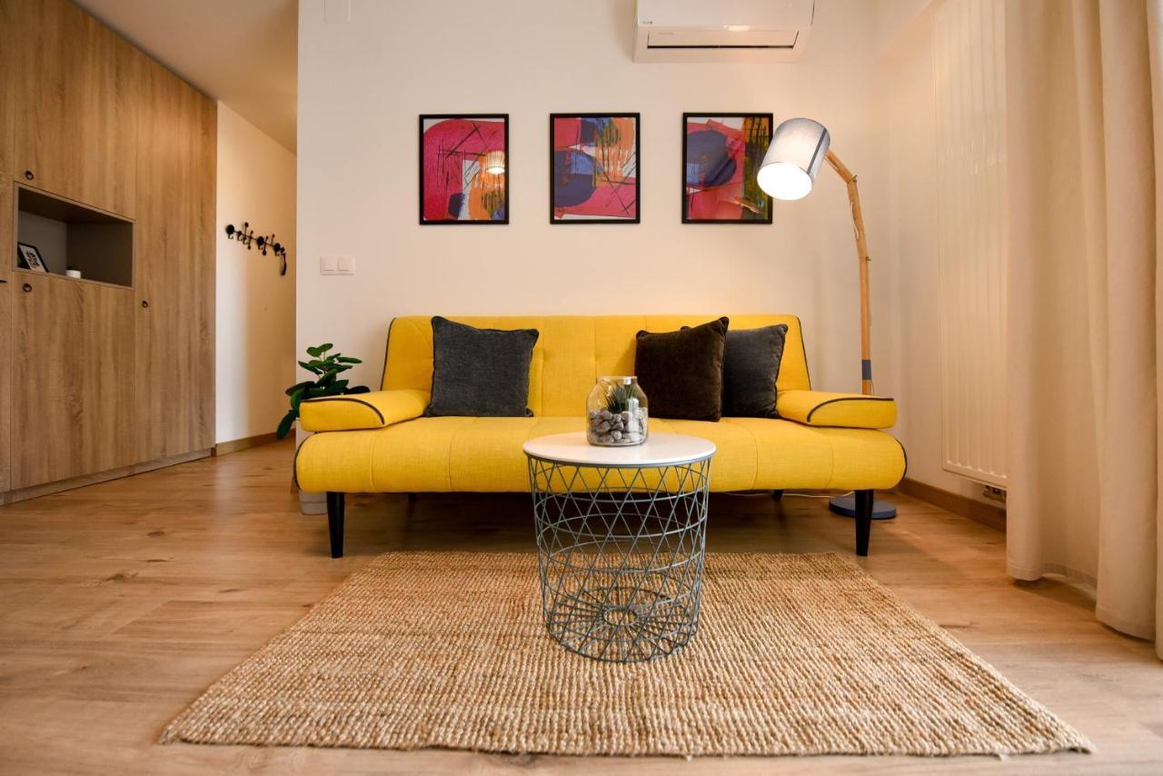 Perfect Stay: Urban Heaven In Aviatiei Business Area Apartment