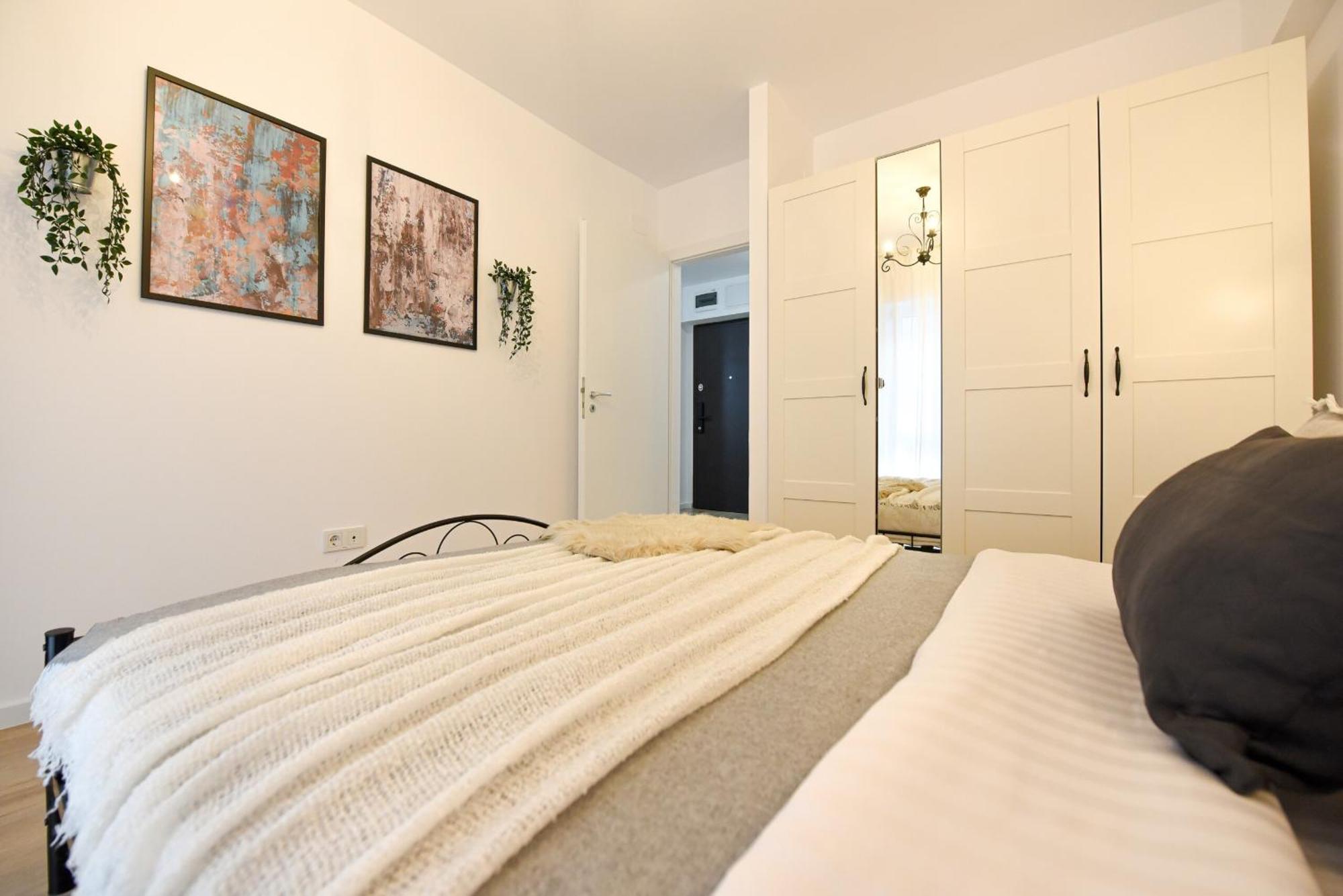 Perfect Stay: Urban Heaven In Aviatiei Business Area