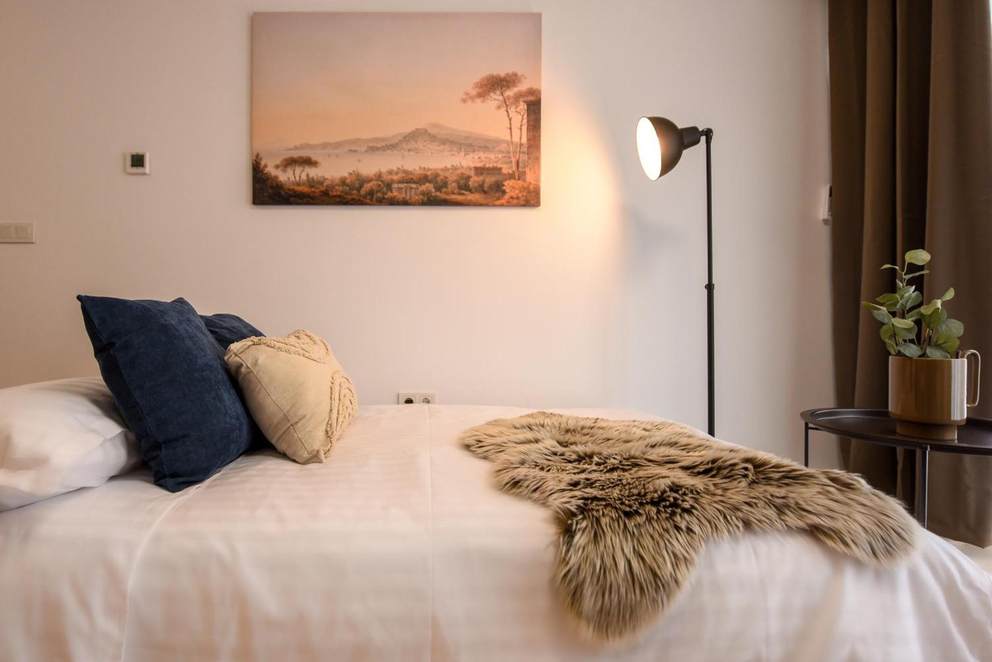 Perfect Stay: Urban Heaven In Aviatiei Business Area Apartment Bucharest