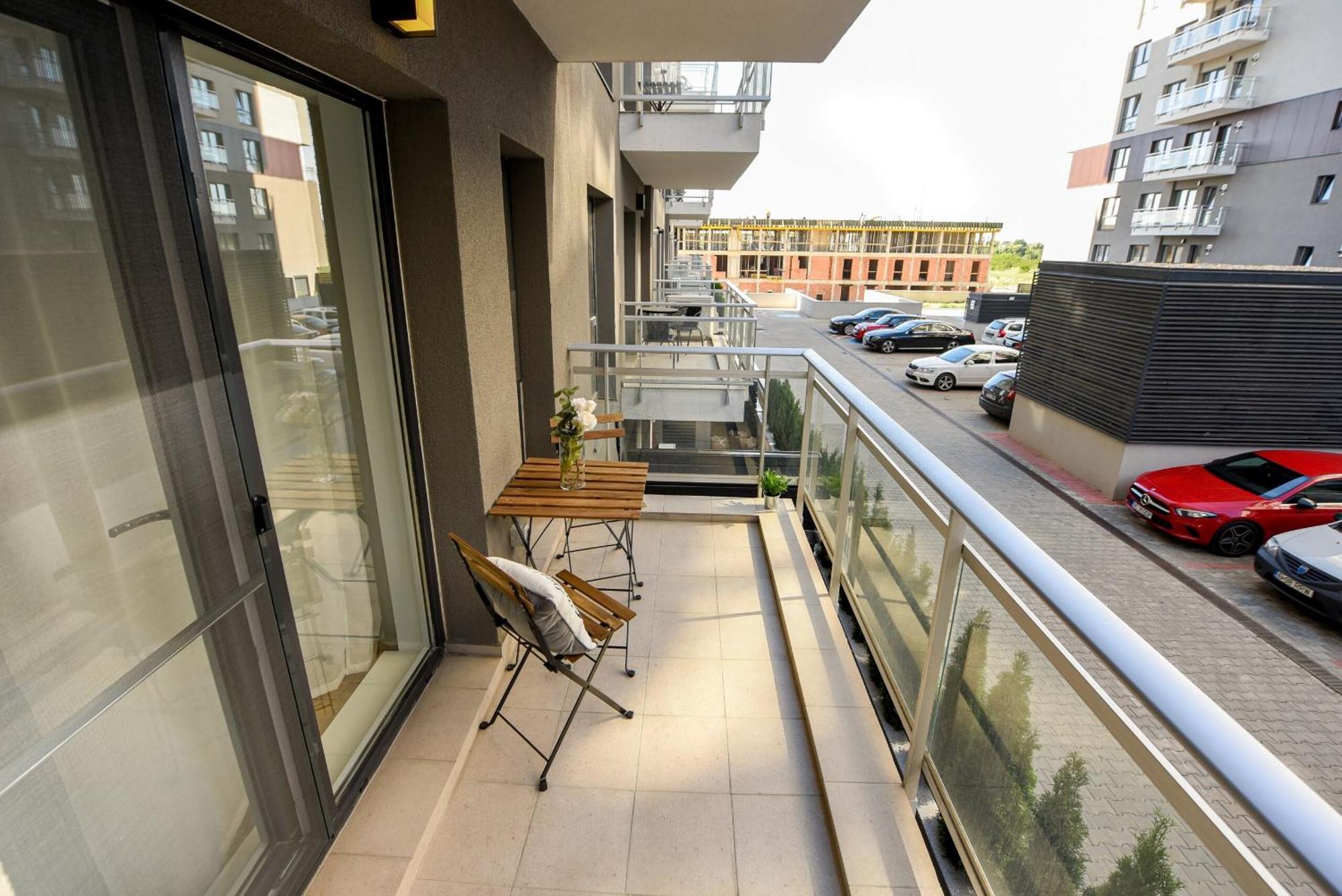 Perfect Stay: Urban Heaven In Aviatiei Business Area Apartment Bucharest